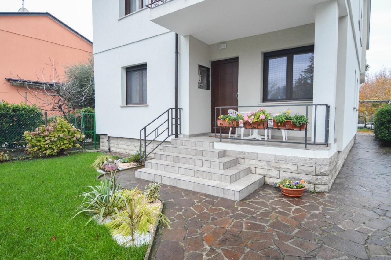 Casa Vacanze Nonno Asterio Monfalcone Eksteriør billede